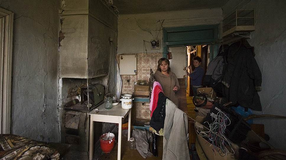 Регионы не спешат с расселением аварийного жилья