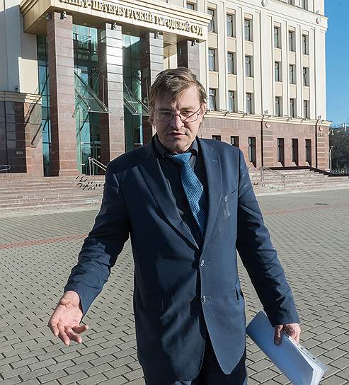 Адвокат Константин Кузьминых надеется, что судебное решение по его иску поможет и другим обманутым дольщикам