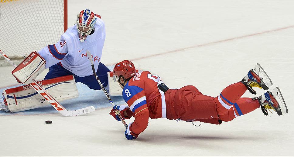 Форвард «Вашингтон Кэпиталс» Александр Овечкин (№8) намерен сыграть за сборную России в Пхёнчхане вне зависимости от того, каким будет исход переговоров между НХЛ и МОК