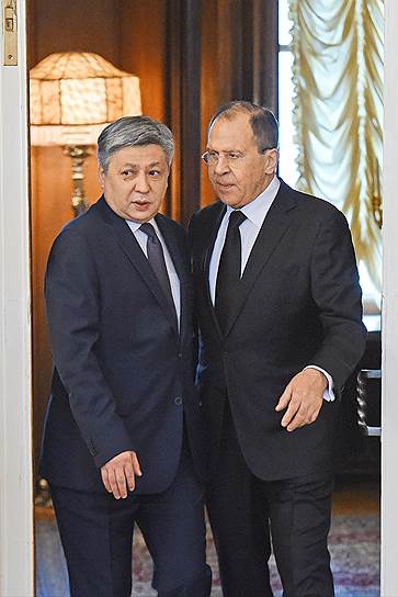 К состоявшимся вчера в Москве переговорам глав МИД Киргизии и РФ Эрлана Абдылдаева и Сергея Лаврова было приковано повышенное внимание