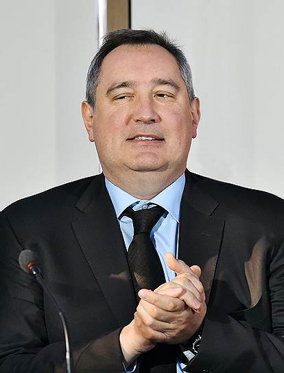 Вице-премьер Дмитрий Рогозин приходит на пост председателя совета директоров, чтобы курировать интеграцию ЭРА-ГЛОНАСС с системой «Платон»