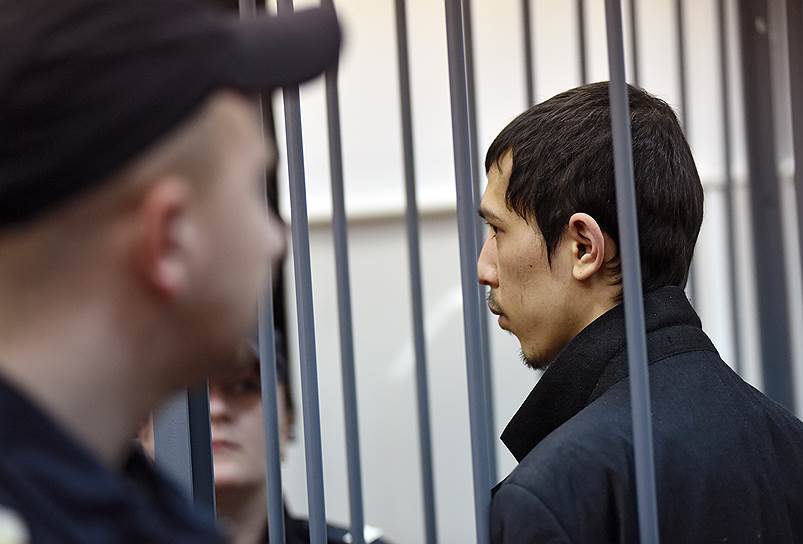 Подозреваемый в организации теракта в петербургском метро Аброр Азимов в суде не возражал против своего ареста