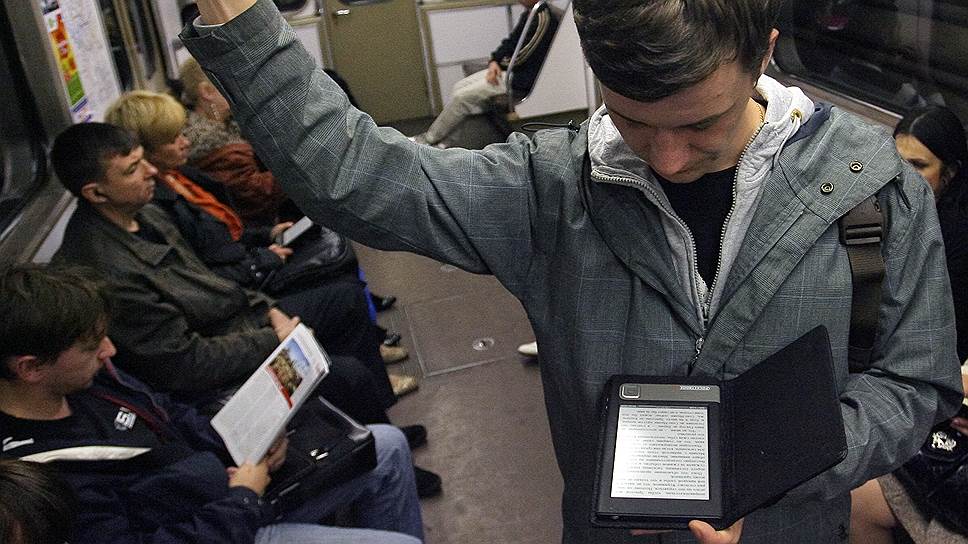 Потребление бумажных книг в России продолжает падать