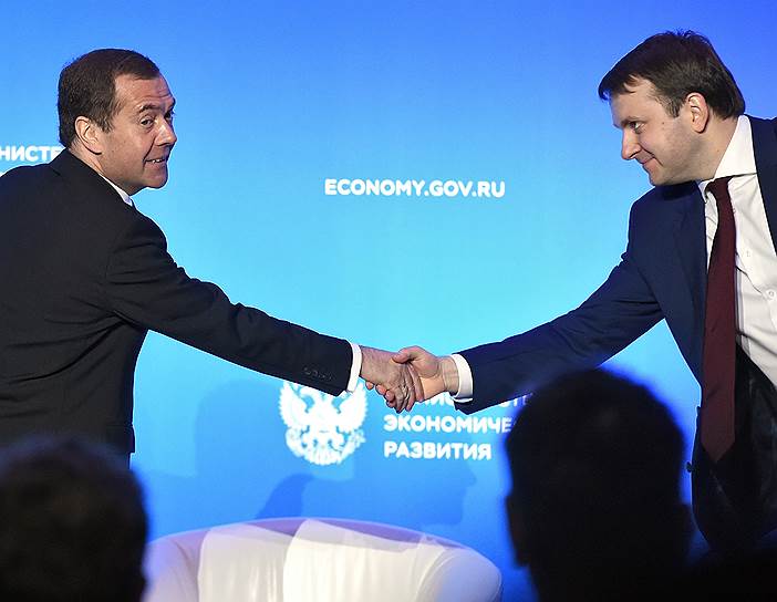 Премьер-министр Дмитрий Медведев на коллегии Минэкономики приветствовал скорое завершение работ над комплексным планом действий правительства, который сейчас готовит ведомство Максима Орешкина