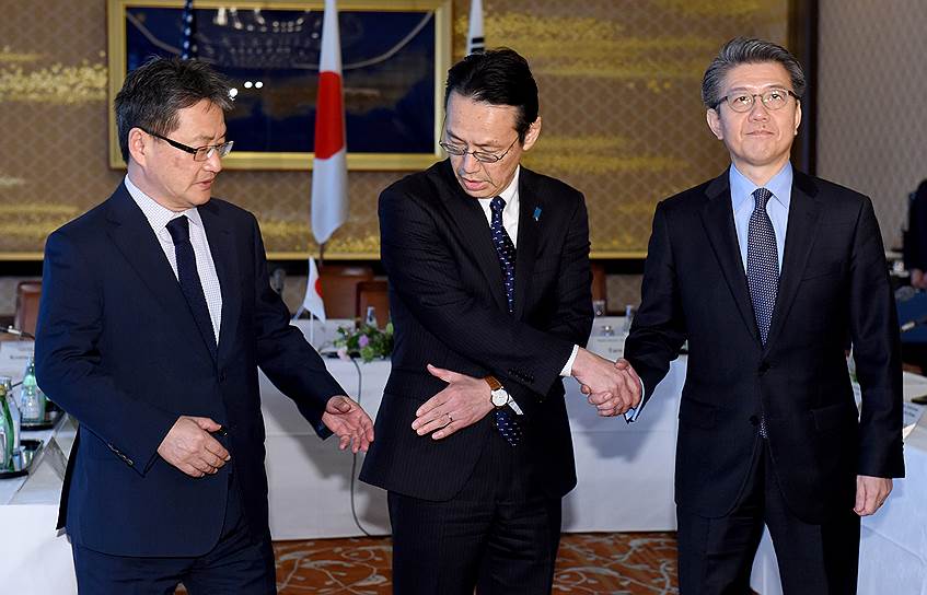 Для решения проблемы КНДР дипломаты США, Японии и Южной Кореи готовы объединить усилия, на время забыв о разногласиях по другим вопросам