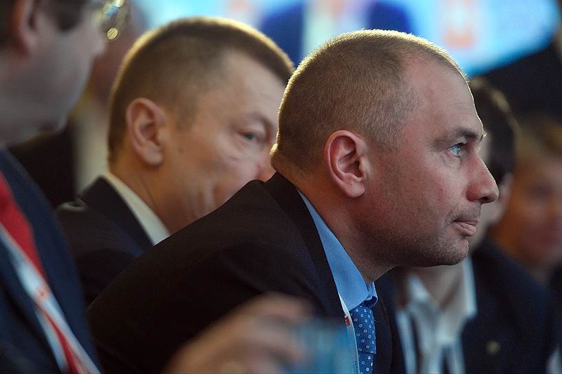 Президент АФК «Система» Михаил Шамолин разобрался со своей компанией в суде