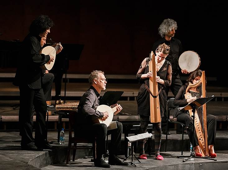 Карнавальную музыку Возрождения итальянский ансамбль Micrologus сыграл в Перми на аутентичных инструментах