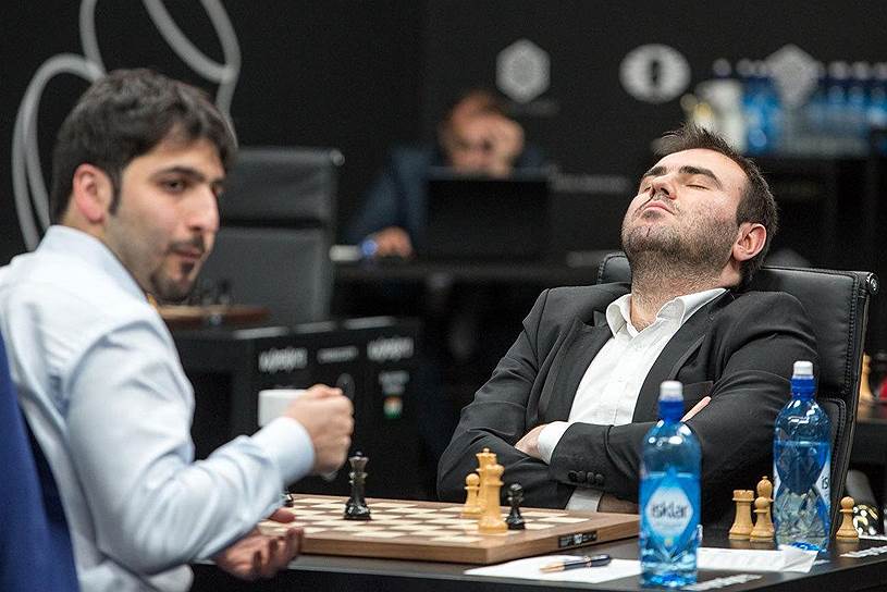 Если Шахрияр Мамедьяров (справа) сохранит лидерство на московском этапе серии Гран-при, то, скорее всего, завоюет путевку в кандидатский турнир