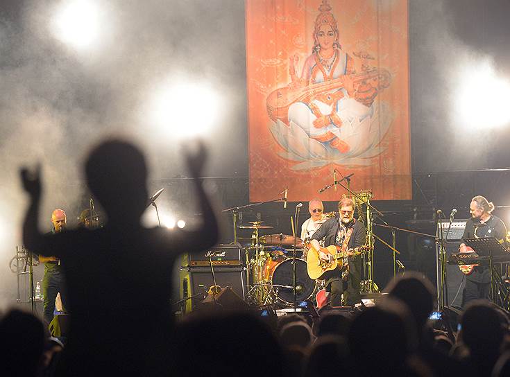 Концерт в честь своего 45-летия легенды русского рока выстроили со всемирной отзывчивостью