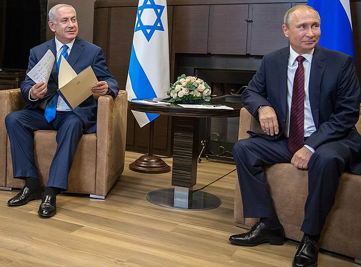 До и после визита к Владимиру Путину израильский премьер Биньямин Нетаньяху казался таким же взволнованным, как и во время него