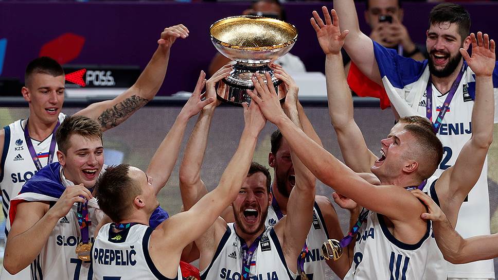 Победа сборной Словении стала одной из главных неожиданностей в истории чемпионатов Европы по баскетболу