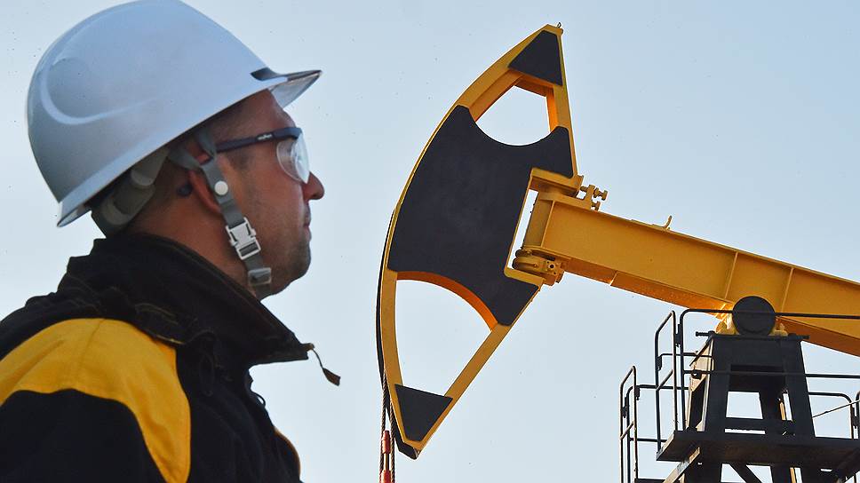 Будут ли и дальше ограничивать добычу нефти