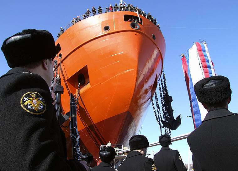 Спущенный на воду с большой помпой в 2011 году «Академик Трешников» (на фото) до сих пор остается единственным новым судном научно-исследовательского флота России
