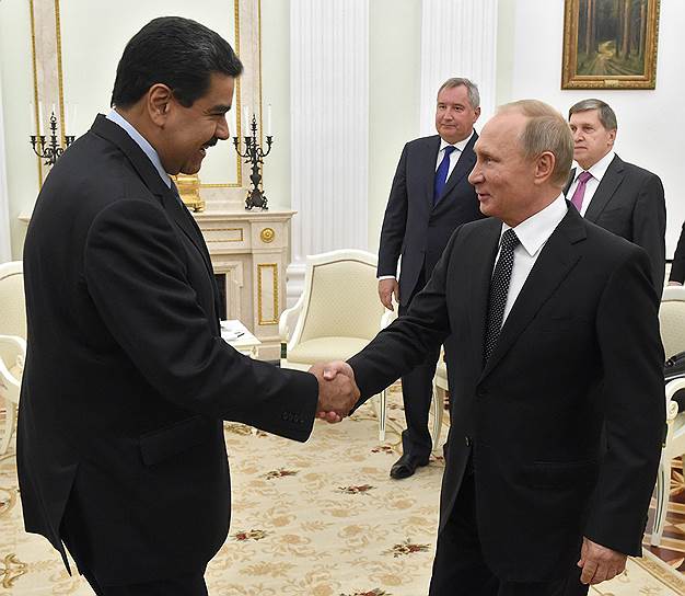На переговорах с президентом России Владимиром Путиным лидер Венесуэлы Николас Мадуро назвал свою страну платежеспособной, но попросил о реструктуризации ее долга