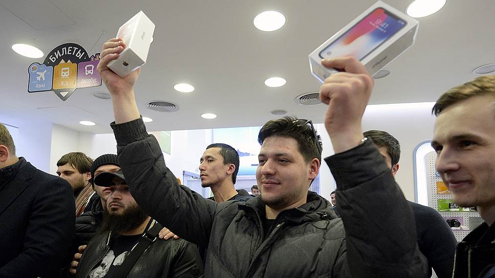 Почему при старте продаж ритейлеры столкнулись с дефицитом iPhone X