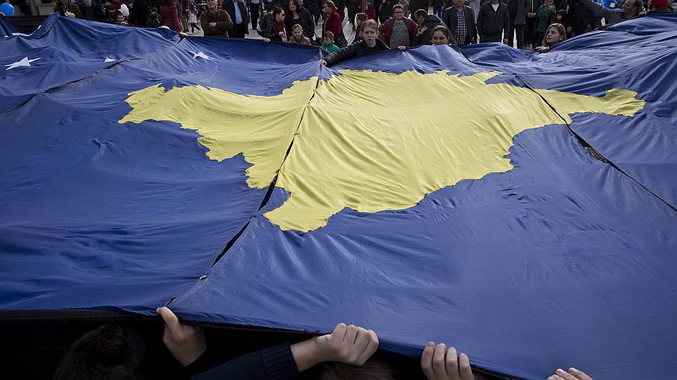 Из-за чего Косово грозит международная изоляция