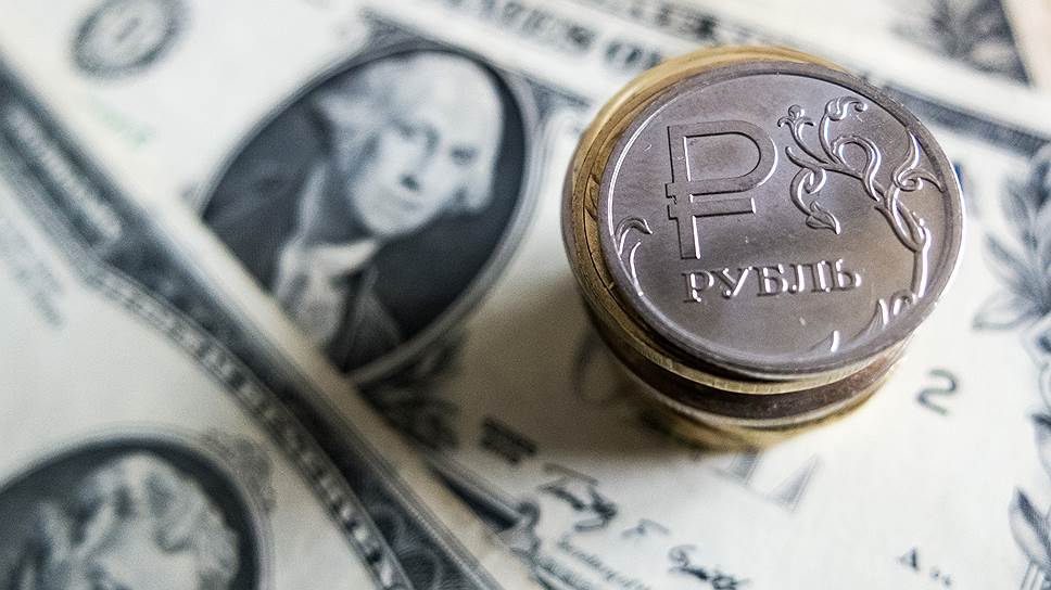 Как повлияет на россиян ослабление рубля