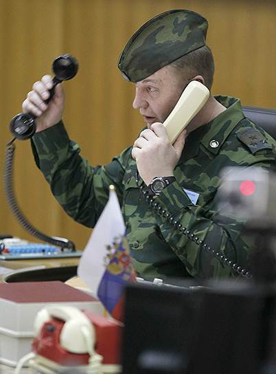 Военные больше не смогут пользоваться телефонами без ограничений и армейского контроля