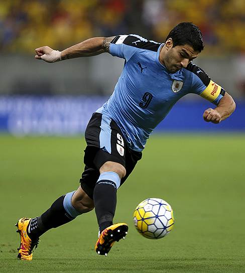 Атака сборной Уругвая во главе с Луисом Суаресом способна взломать оборону любого соперника