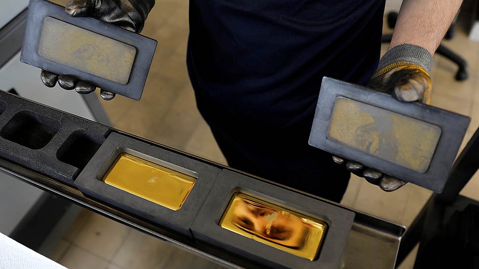 Почему в июне котировки золота на мировом рынке обновили полугодовой минимум