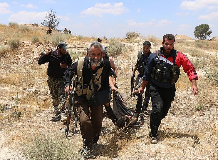 Сирийская оппозиция пытается сохранить контроль над южной провинцией Деръа, наступление на которую 19 июня начали проправительственные силы