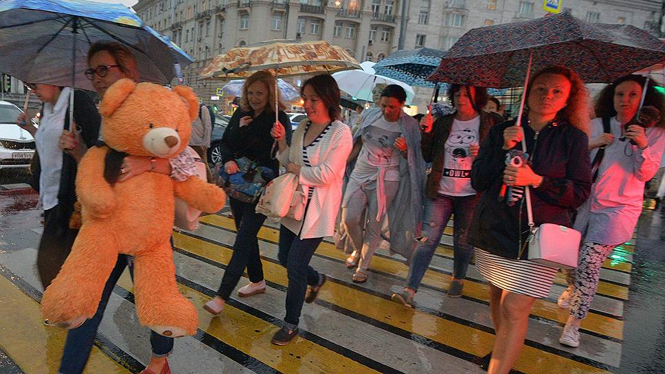 Как в Москве прошел «Марш матерей» в поддержку фигуранток дела «Нового величия»