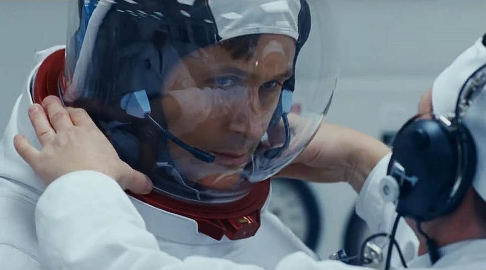 Выражение лица Райана Гослинга не идет на пользу фильму о Ниле Армстронге