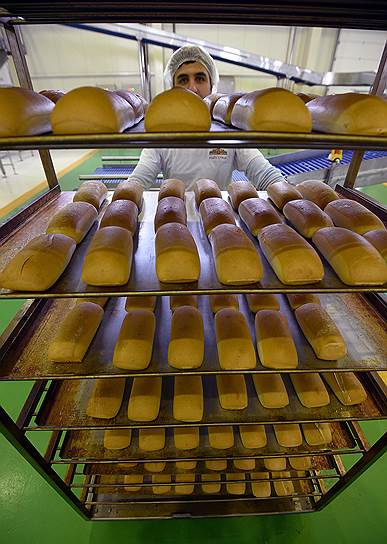 Производители хлеба готовы разложить причины роста цен по полочкам, но ритейлеры пока сопротивляются