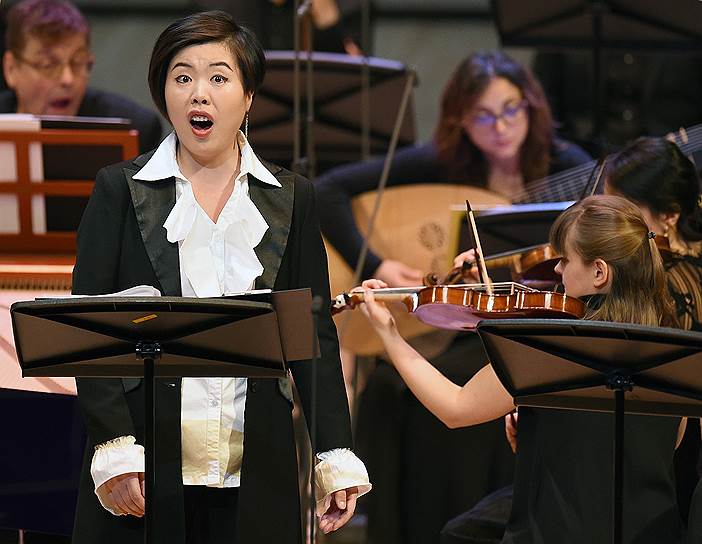 Дебютировавшая в Москве Ньян Ван не уступила в виртуозности своим знаменитым коллегам по барочному вокалу