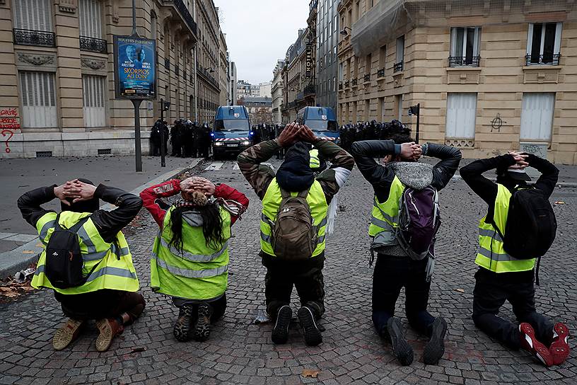 Вот уже третий месяц властям Франции не удается поставить на колени участников акций протеста. В субботу ожидается «девятый акт» их жесткого противостояния на улицах французских городов