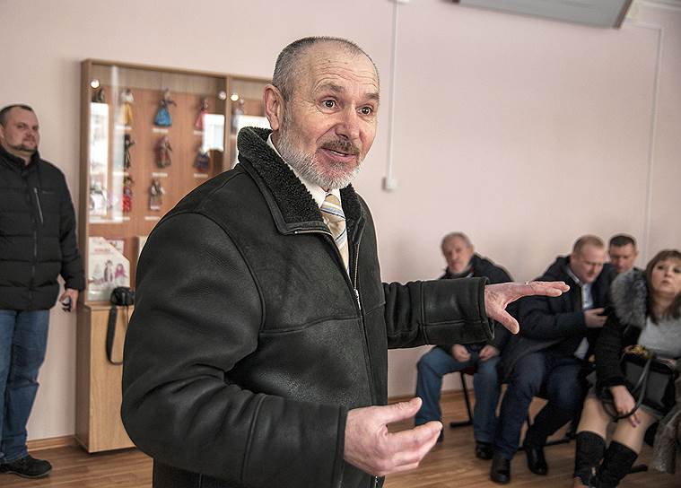 Александр Попов считает, что ему не придется подчиняться никому, кроме своих избирателей
