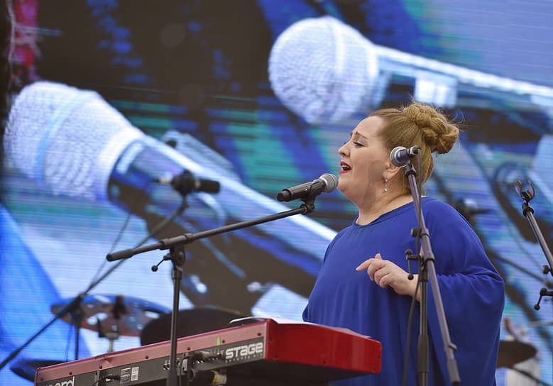 Певица Нино Катамадзе извинилась за недавнее участие в российском фестивале «Усадьба Jazz» и пообещала, что это выступление «станет последним на территории страны-оккупанта»