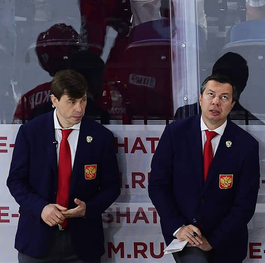 Несмотря на то что Алексей Кудашов (слева) заменит Илью Воробьева в должности главного тренера сборной России, они продолжат работать вместе