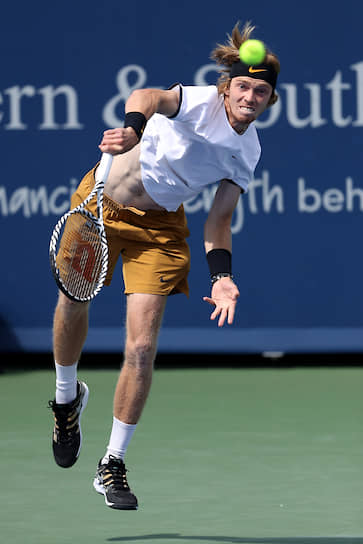 Победа Андрея Рублева (на фото) над Роджером Федерером стала одной из главных сенсаций нынешнего сезона