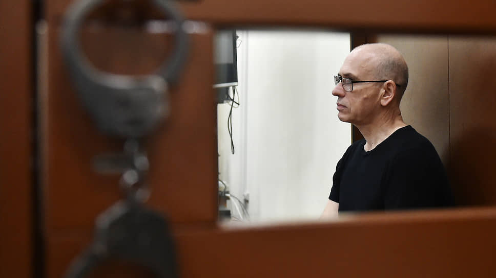 Алексей Кузнецов признал свою вину в полном объеме, но для рассмотрения дела в особом порядке этого оказалось недостаточно