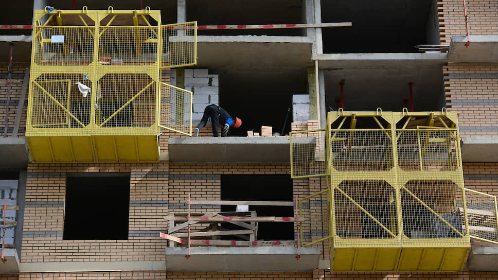 Внесенная в Белый дом стратегия развития строительной отрасли предполагает рост ввода жилья без учета корректировок профильного нацпроекта
