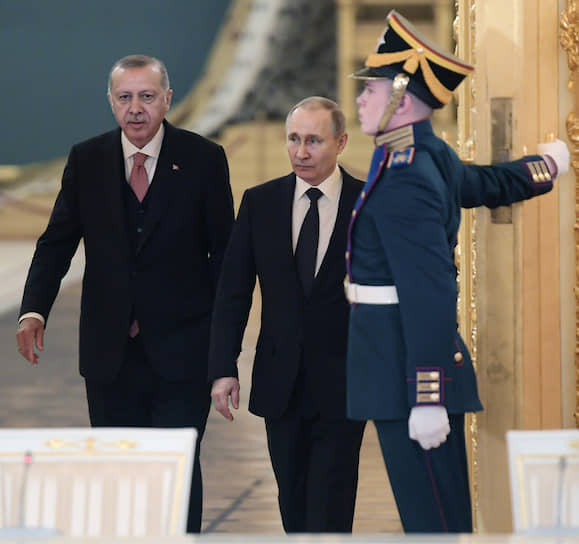 Президент Турции Реджеп Тайип Эрдоган (слева) и президент России Владимир Путин