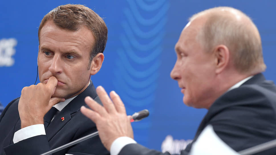 Президенты Франции и России Эмманюэль Макрон (слева) и Владимир Путин