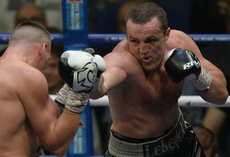 Денис Лебедев решил вернуться в бокс, уже успев объявить о завершении карьеры