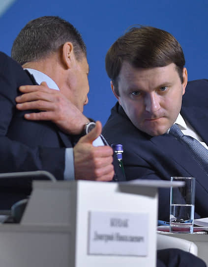 Переход Дмитрия Козака (слева) и Максима Орешкина в администрацию президента добавит сложности конструкции российской власти