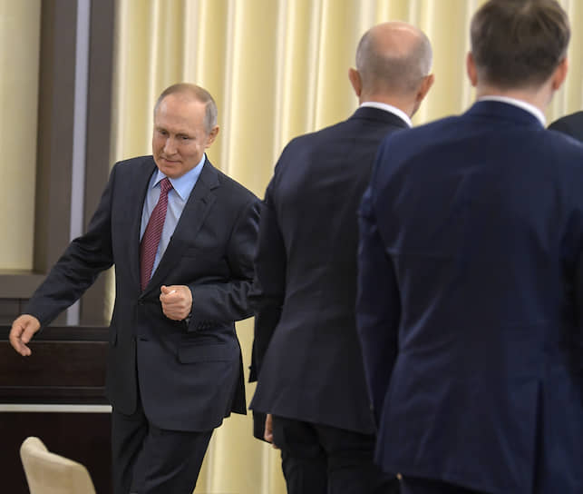 Владимир Путин, казалось, готов был обойти инвесторов на повороте