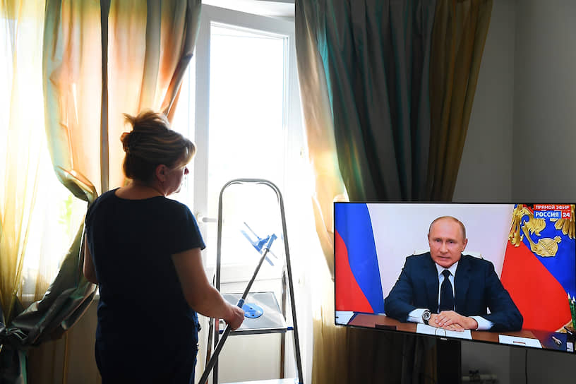 Граждане прислушиваются к словам Владимира Путина о выходе из нерабочих дней и входе в рабочие