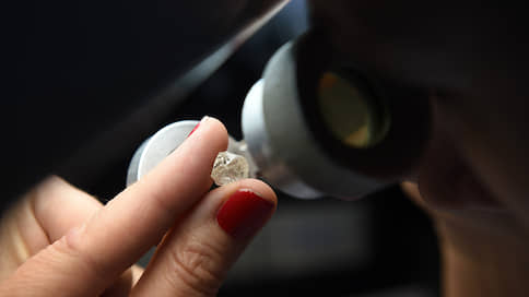 Алмазы оказались на грани  / ФАС пересчитала нерезидентов в сделке по продаже «АГД Даймондс»