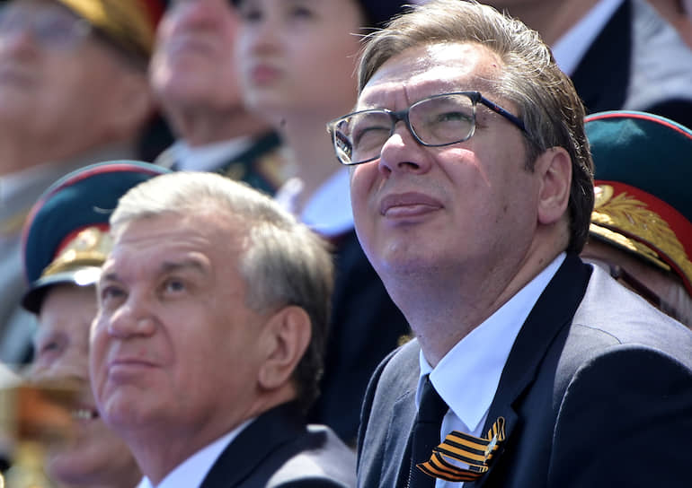 Президент Сербии Александр Вучич (справа) признался, что обсудил в Кремле «идеи и способы решения косовской проблемы» и «получил от президента Путина определенные советы и хороший анализ»