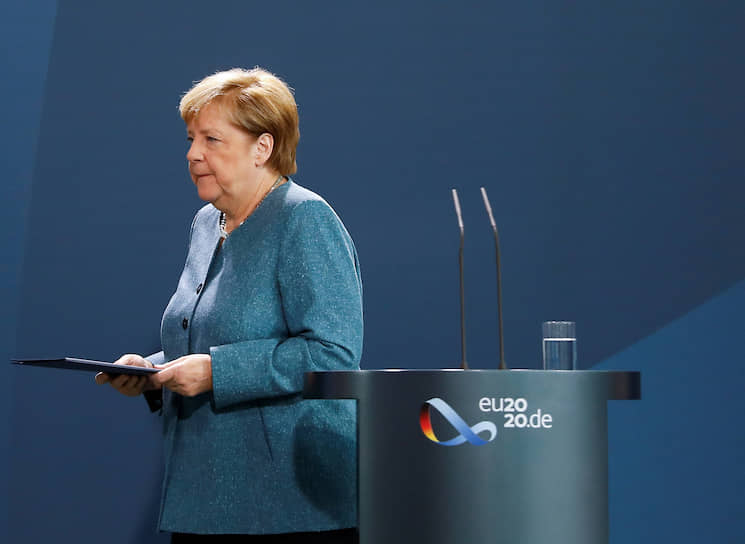 Мало кто сомневается, что «общая реакция» партнеров Германии по НАТО и ЕС, о которой упомянула в своем выступлении канцлер Германии Ангела Меркель, означает введение санкций против России. Неясным остается лишь их масштаб
