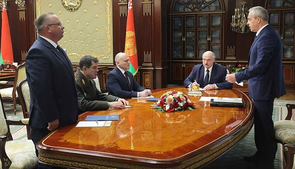 Президент Белоруссии Александр Лукашенко рассмотрел кадровые вопросы