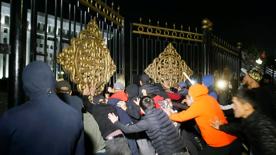 Союза нет, остались революции