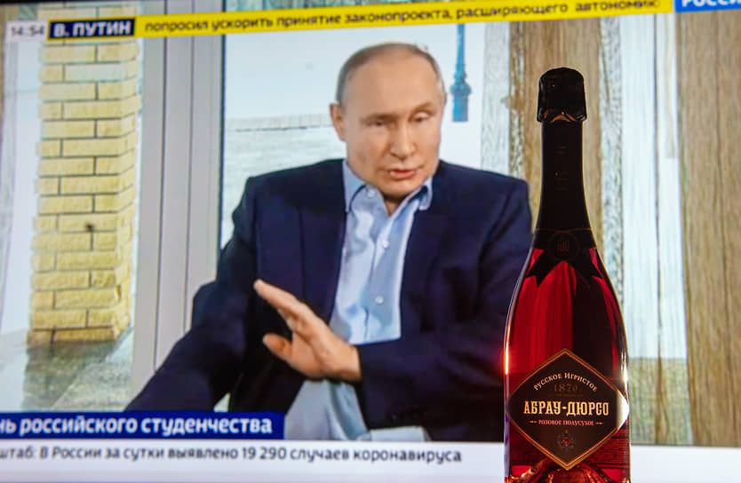Владимир Путин не исключил, что будет заниматься виноделием после ухода с поста президента 
