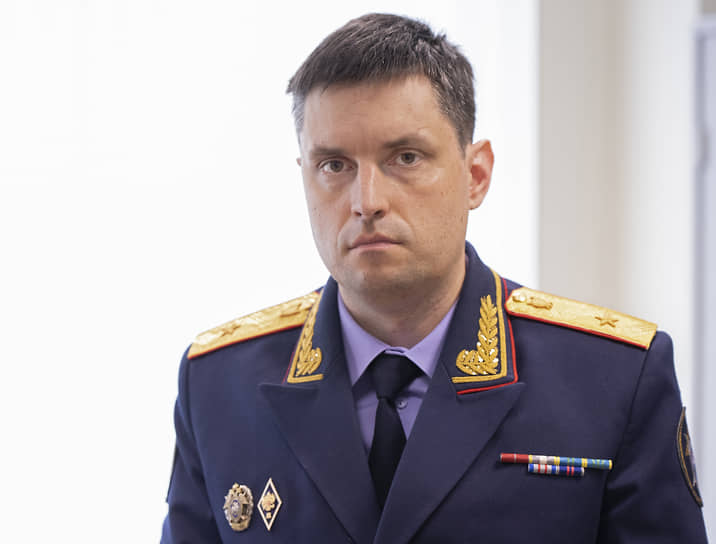 Следователь по особо важным делам при председателе СКР генерал-майор юстиции Сергей Степанов