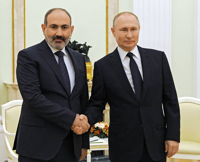 Владимиру Путину важно, чтобы Армения была в надежных руках. Даже если это будут руки не Никола Пашиняна